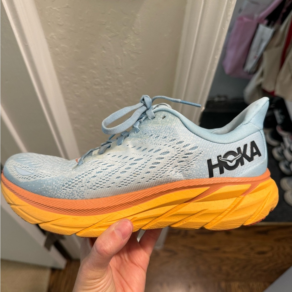 Women’s size 8 Hoka shoes